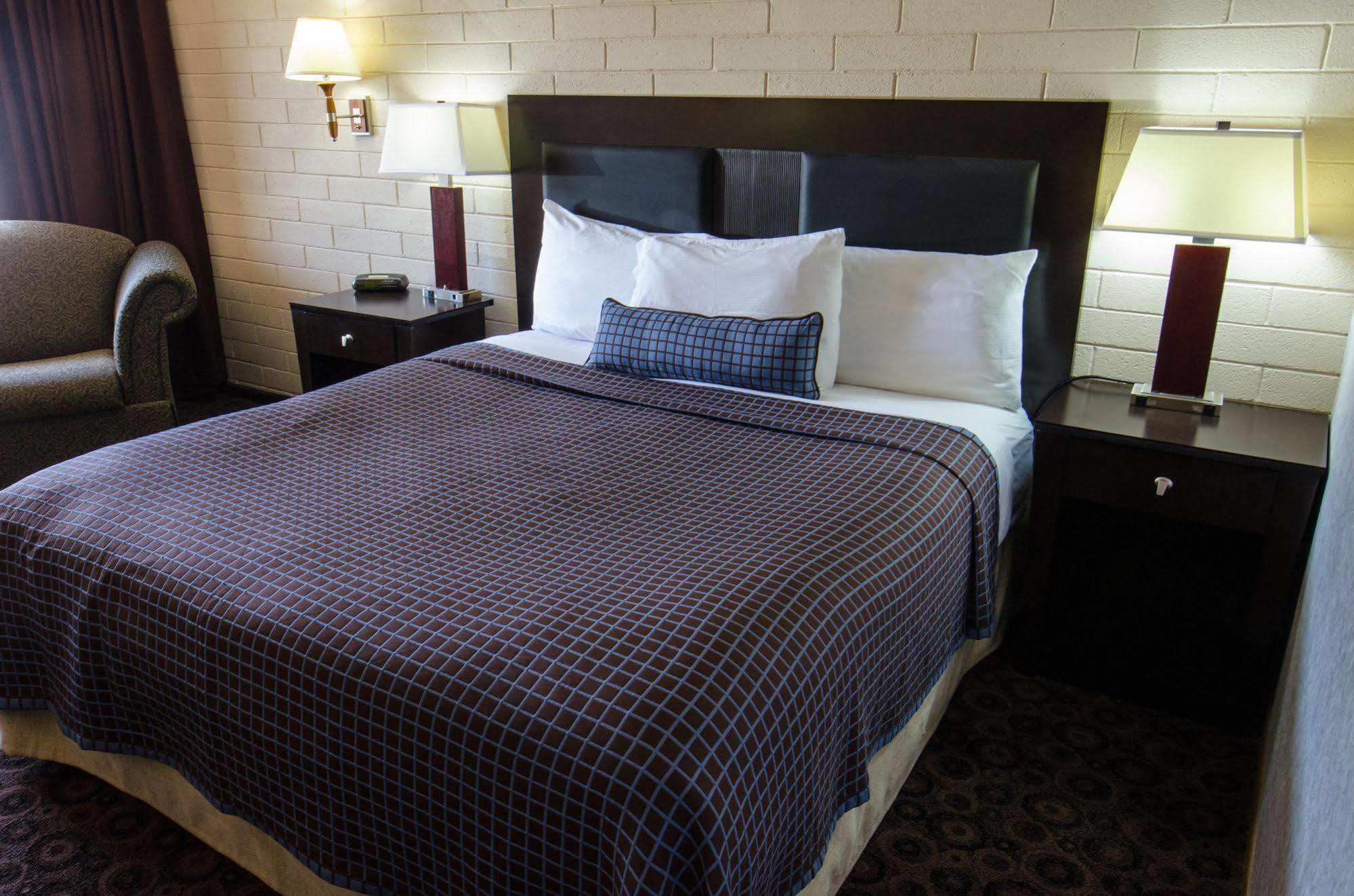 El Rancho Hotel Williston Zewnętrze zdjęcie